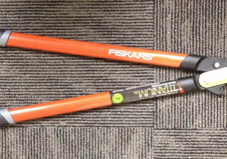 Shears-Web